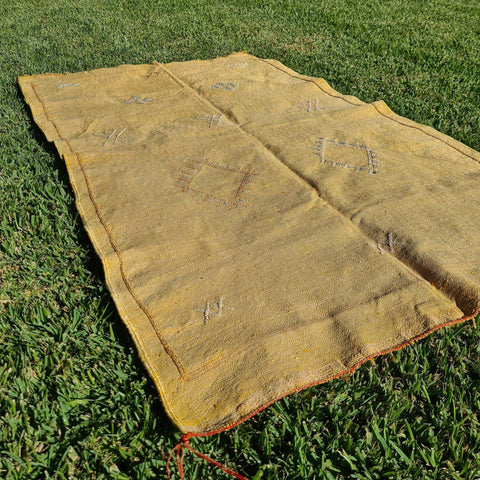 40%OFF Yellow Sabra Rug 2.9x4.9 ft Moroccan Cactus Silk Rug Moroccan rug / Bohemian Rug Moroccan Style Carpet TheMorner